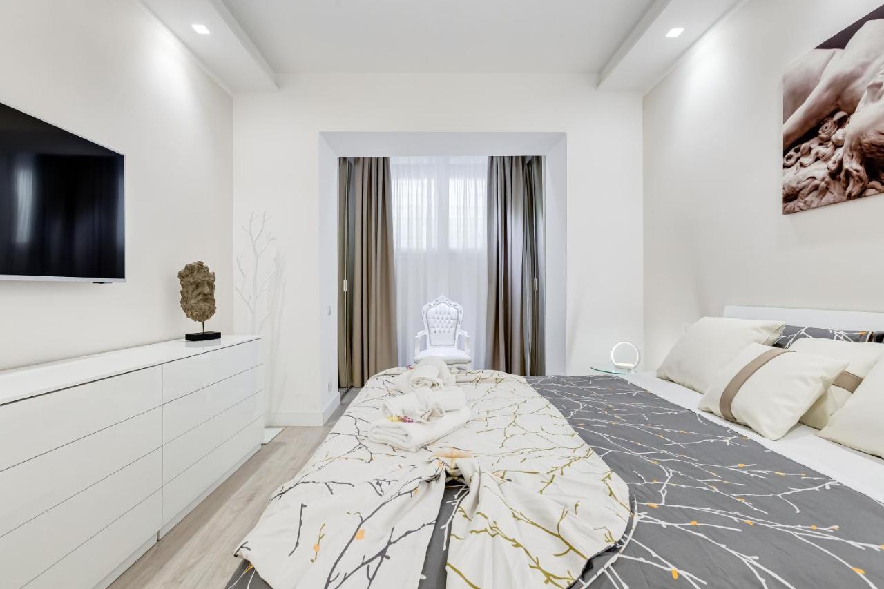 Bmga L The White Crown Apartment In Testaccio Rome Exterior photo
