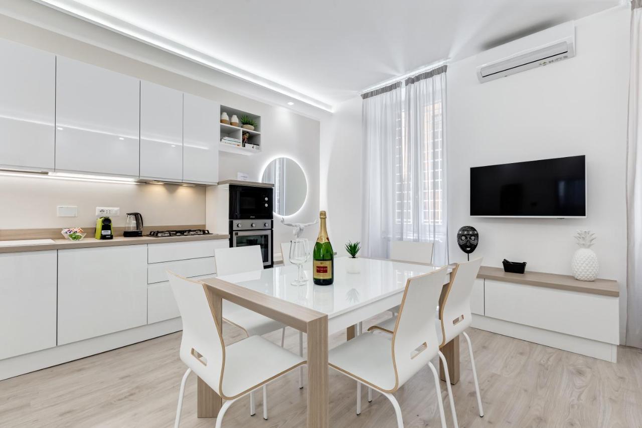 Bmga L The White Crown Apartment In Testaccio Rome Exterior photo